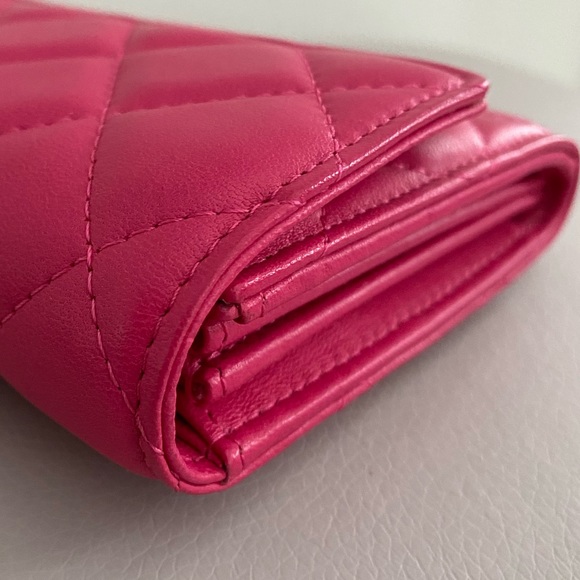Authentic Chanel pink long wallet - Picture 10 of 13